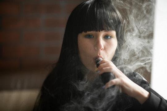 xem truc tiep bong da and does e cigarettes cause lung cancer - live football streaming guide, vaping risks and expert tips