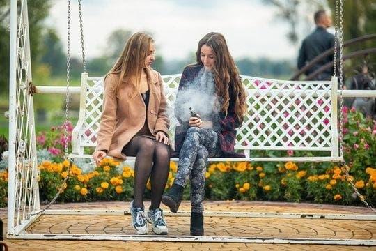 Expert Guide to trực tiếp đá gà c3 Streaming Trends and électronique cigarette Safety Tips