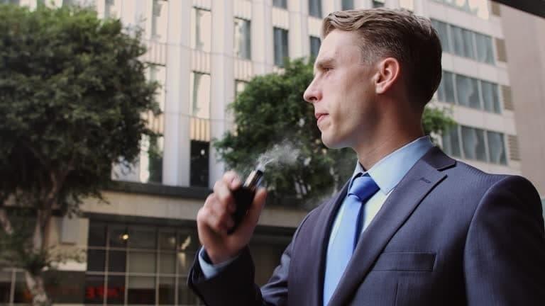 E-cigarete Buying Tips and Legal Overview When e cigarettes legal in canada Matter to Travelers
