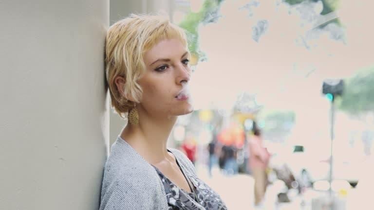 xoilac tv dives into e-cigarettes research with fresh analysis on youth trends, regulation and industry claims