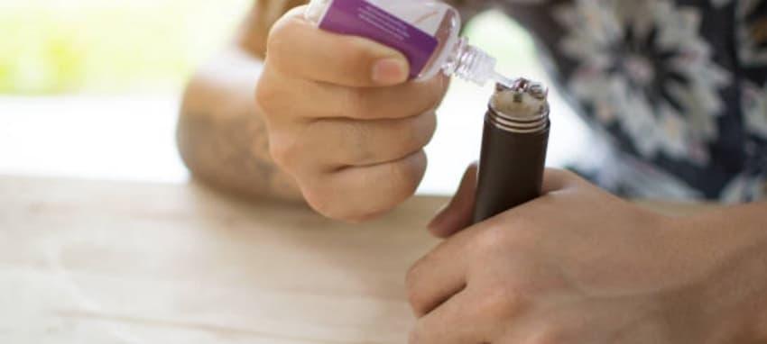 starter-kits buying guide and tips to match your device to the ideal electronic cigarette e liquid for smoother vaping