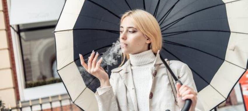Inside đá gà trực tiếp bình luận broadcasts and the long term effects of e cigarettes on viewers and public health