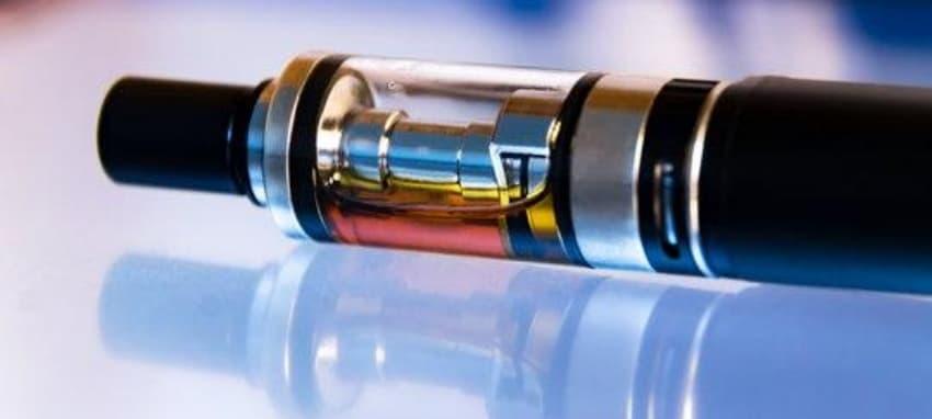 nhà cái uy tin Explains is e cigarette tobacco Risks, Regulations and Safer Alternatives