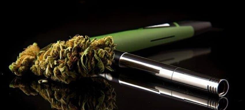 Top strategies for poker hands plus buying tips to choose the best electronic cigarette kit for beginners and veterans