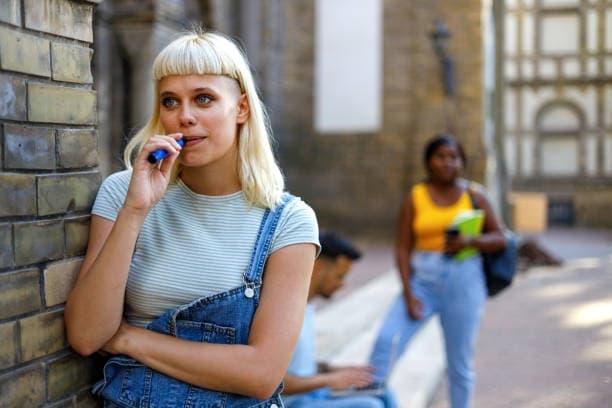 E-Cigi Airline Restrictions and Packing Checklist for Your e cigarette on flight and Smart E-Cigi Tips for Safe Travel