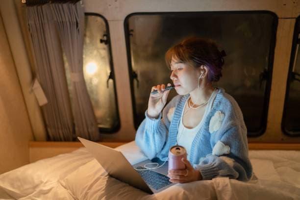How trực tiếp đá bóng hôm nay Streaming Trends Interact with thailand electronic cigarette import ban Impacts on Southeast Asian Markets